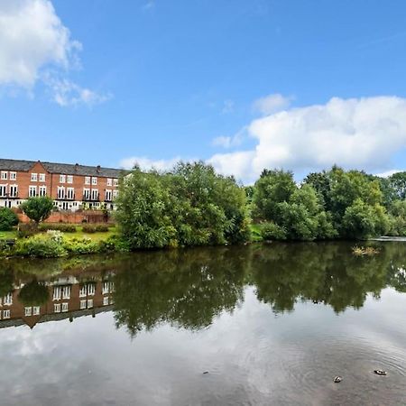 Zeppelin House - Riverside 18Th Century Townhouse Villa Bewdley Bagian luar foto